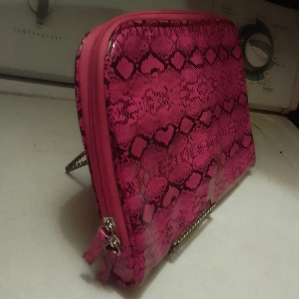 Steve Madden Vibrant Pink Snake Print Cosmetic Bag‎